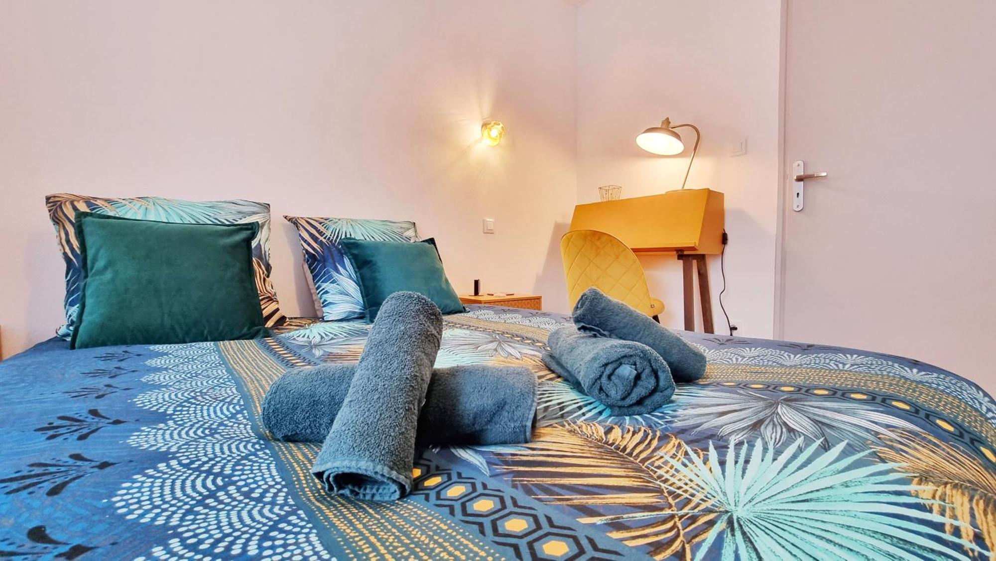 Les Suites Mulhousiennes - Charme & Serenite Mulhouse Eksteriør billede